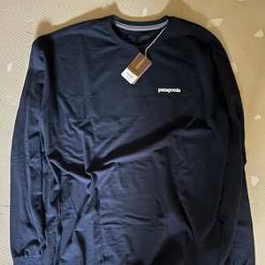 NWT Patagonia Men’s Long-Sleeves P-6 Logo Responsibili-Tee Size Large